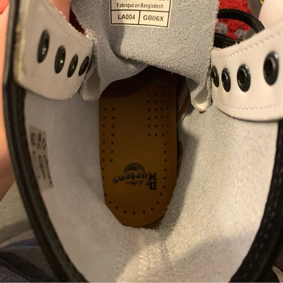 White Dr. Martens Air Wair 11821 Combat Boots women's US size 6 - Picture 9 of 9